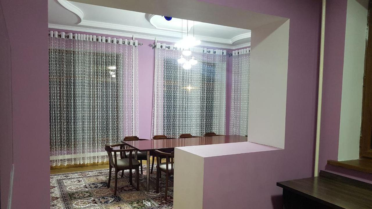 Tomaris Hotel Nukus Luaran gambar